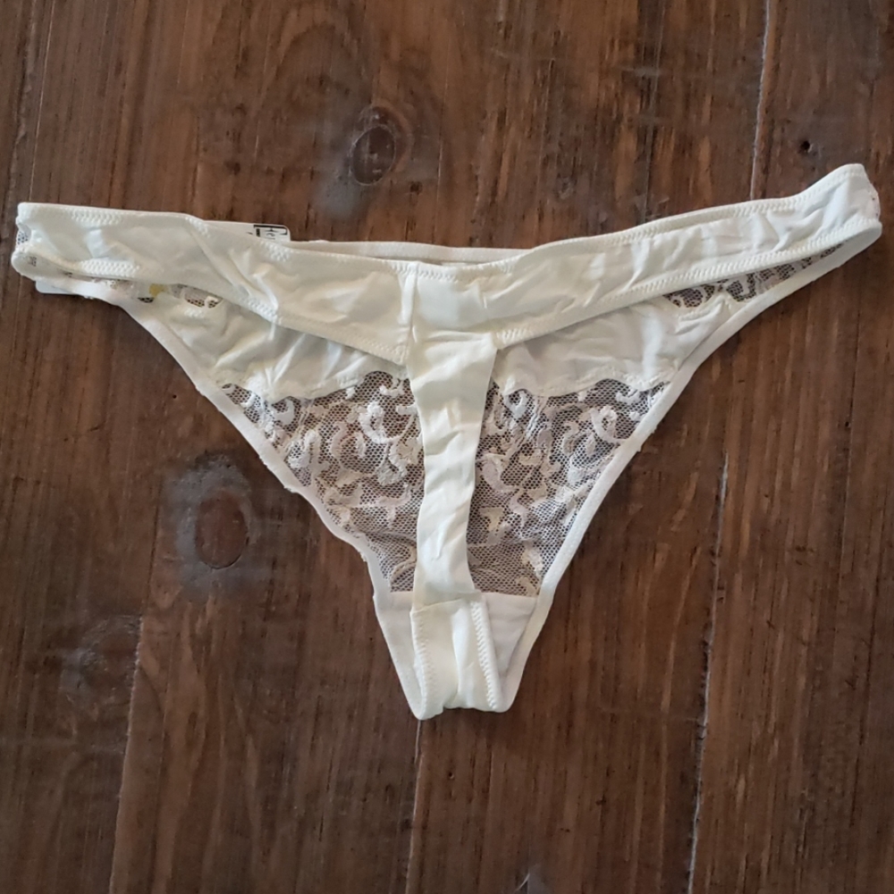 Felina Low Rise Size Medium - Picture 2 of 2